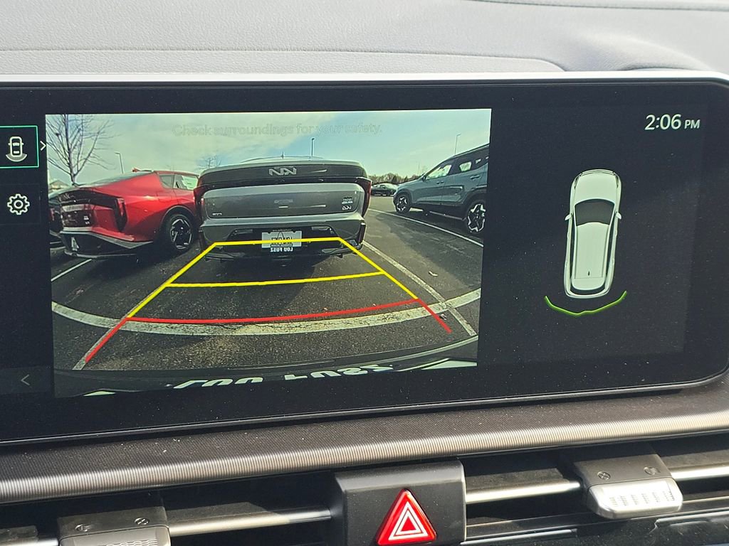 New 2026 Kia Sportage EX w/ EX Panorama Roof Package image 6