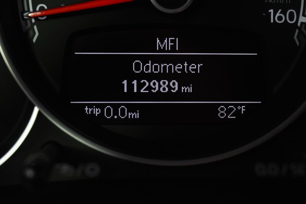 Used 2018 Volkswagen Beetle 2.0T S FWD image 24