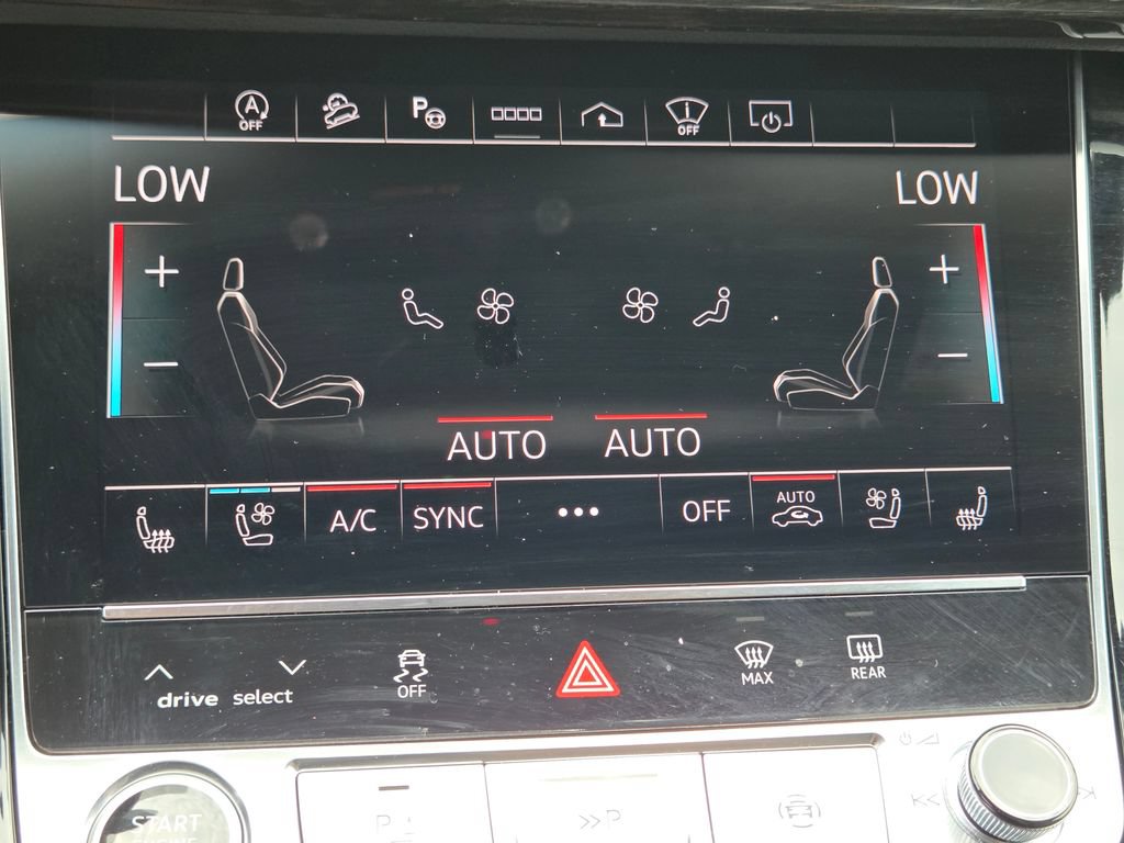 Used 2025 Audi Q7 3.0T Prestige AWD/4WD image 16
