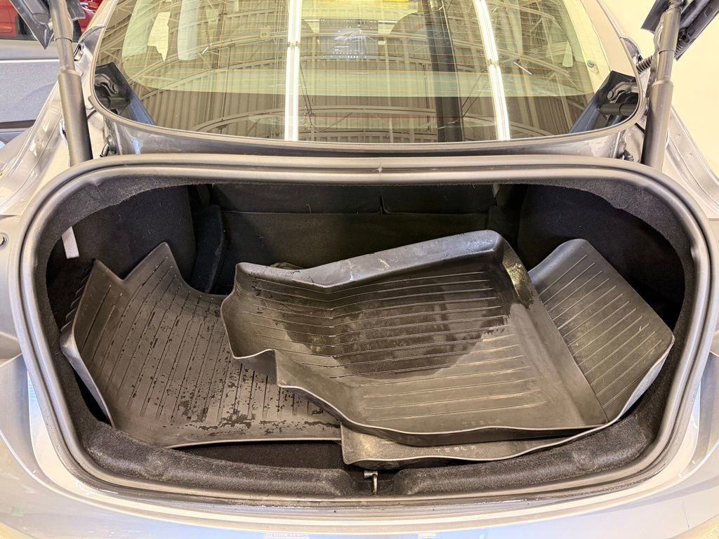 Used 2025 Tesla Model 3 Long Range image 21