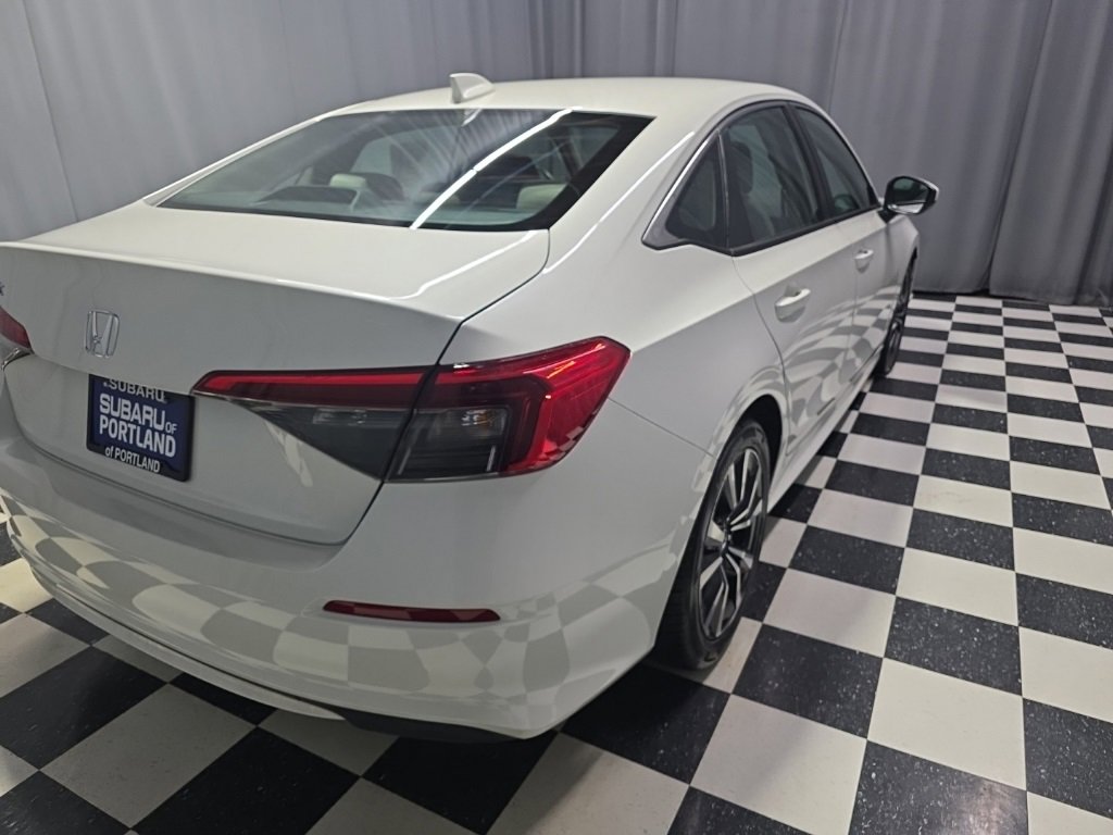 Used 2023 Honda Civic EX image 4