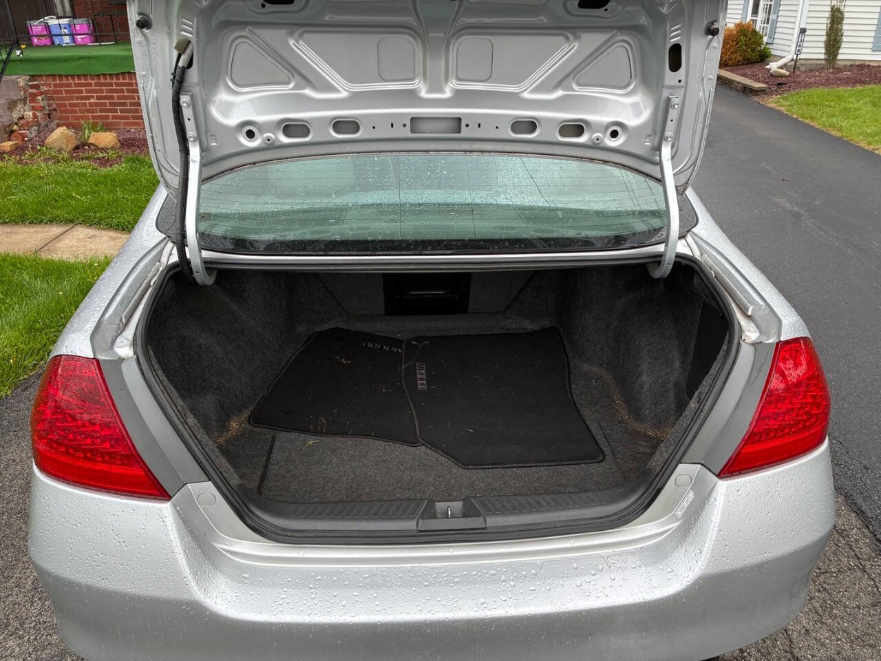 Used 2007 Honda Accord LX image 10