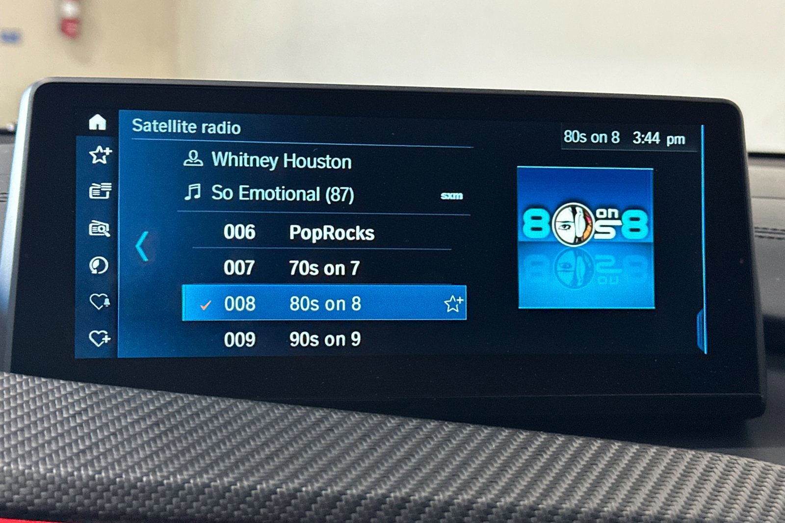 Used 2020 BMW i8 Coupe image 25