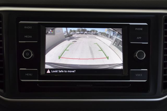 Used 2023 Volkswagen Atlas Cross Sport SE FWD image 14