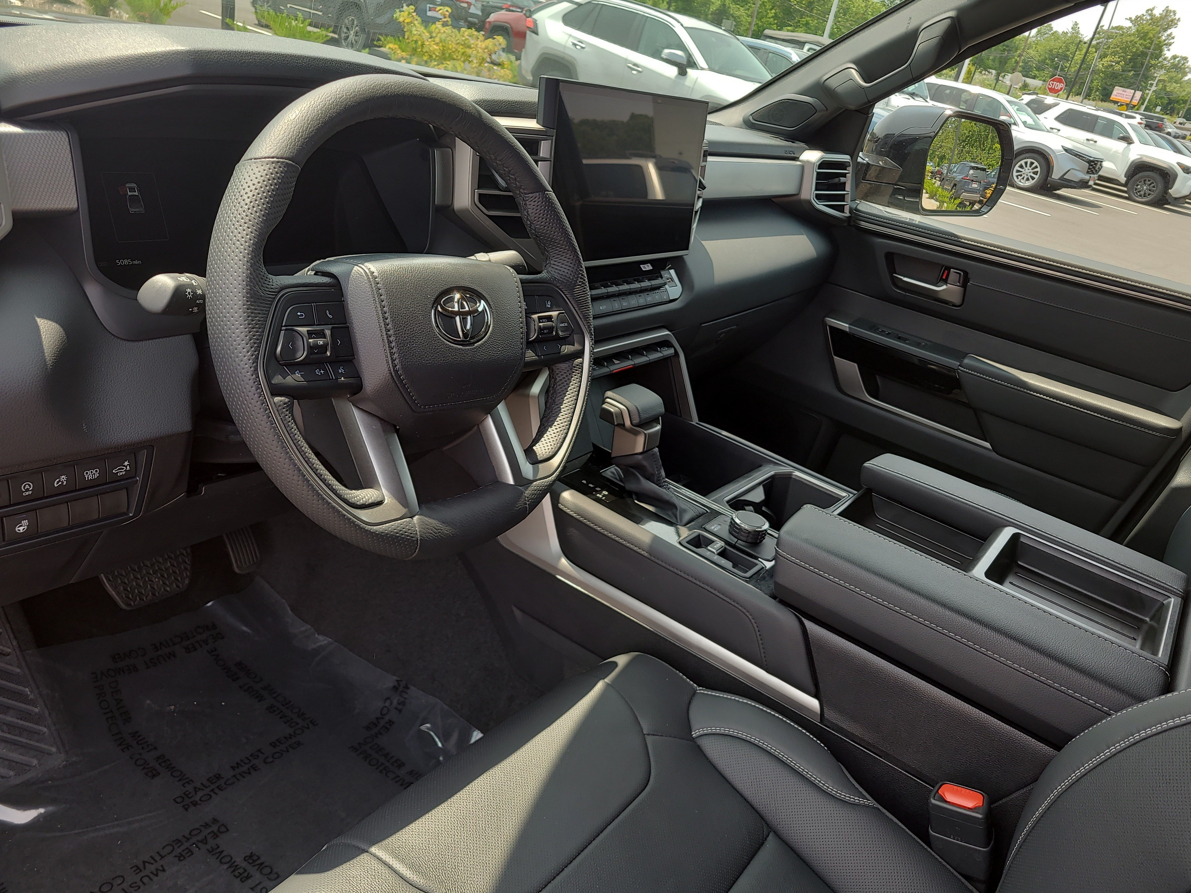 Certified 2026 Toyota Tundra Limited AWD/4WD image 15