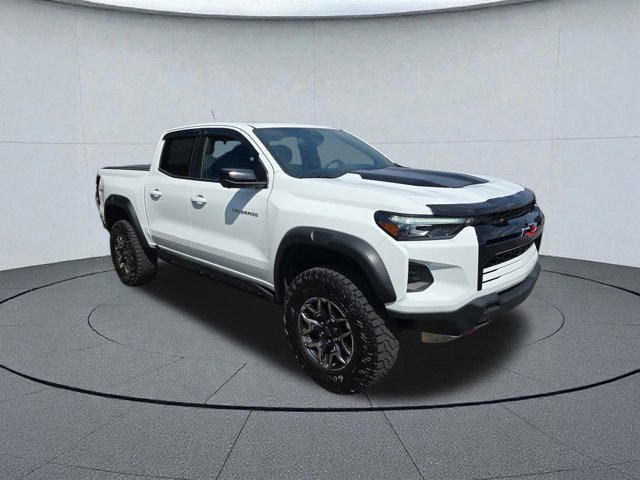 Used 2024 Chevrolet Colorado ZR2 w/ ZR2 Convenience Package III image 7