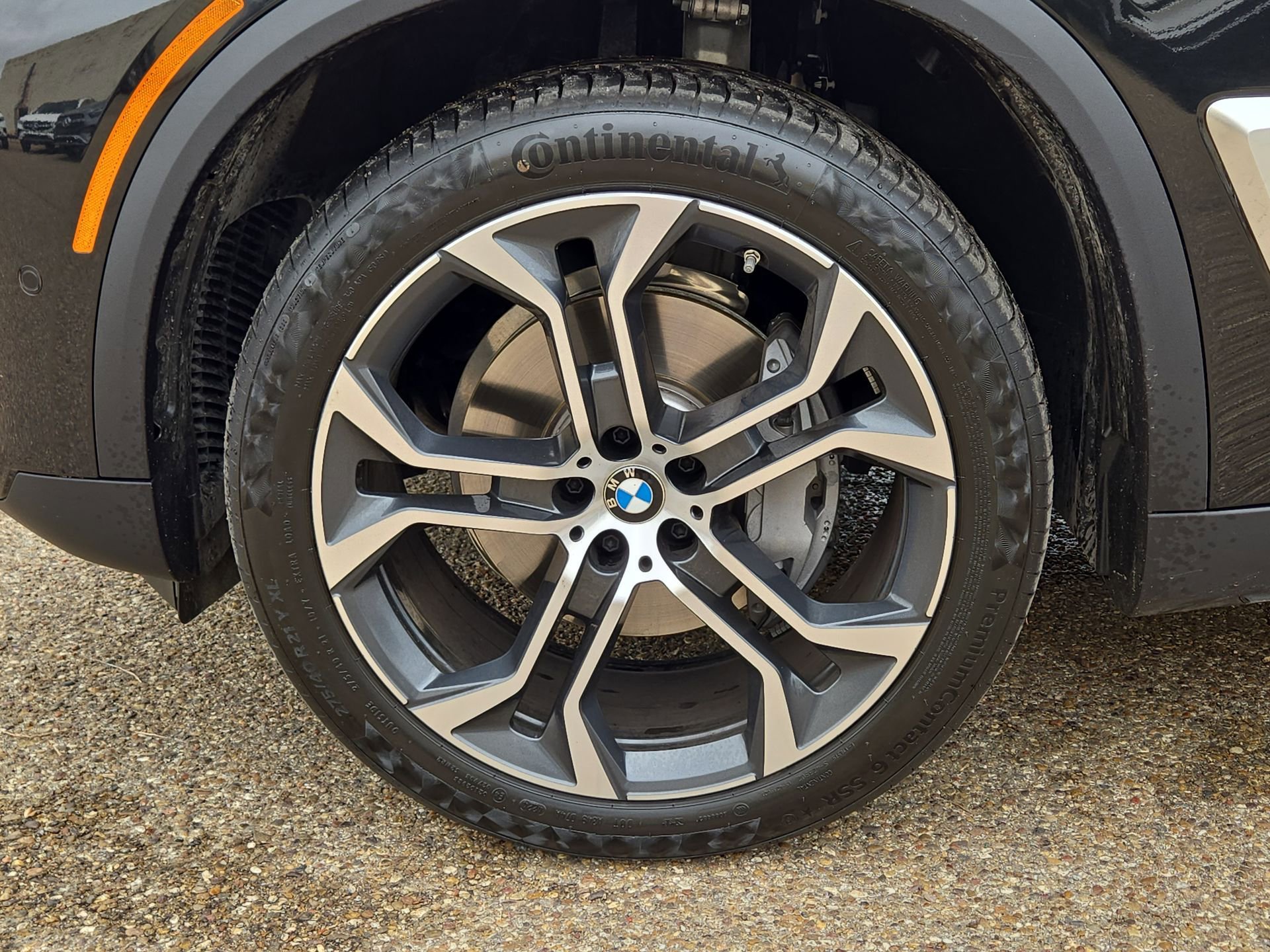 Certified 2025 BMW X5 sDrive40i w/ Premium Package RWD image 11