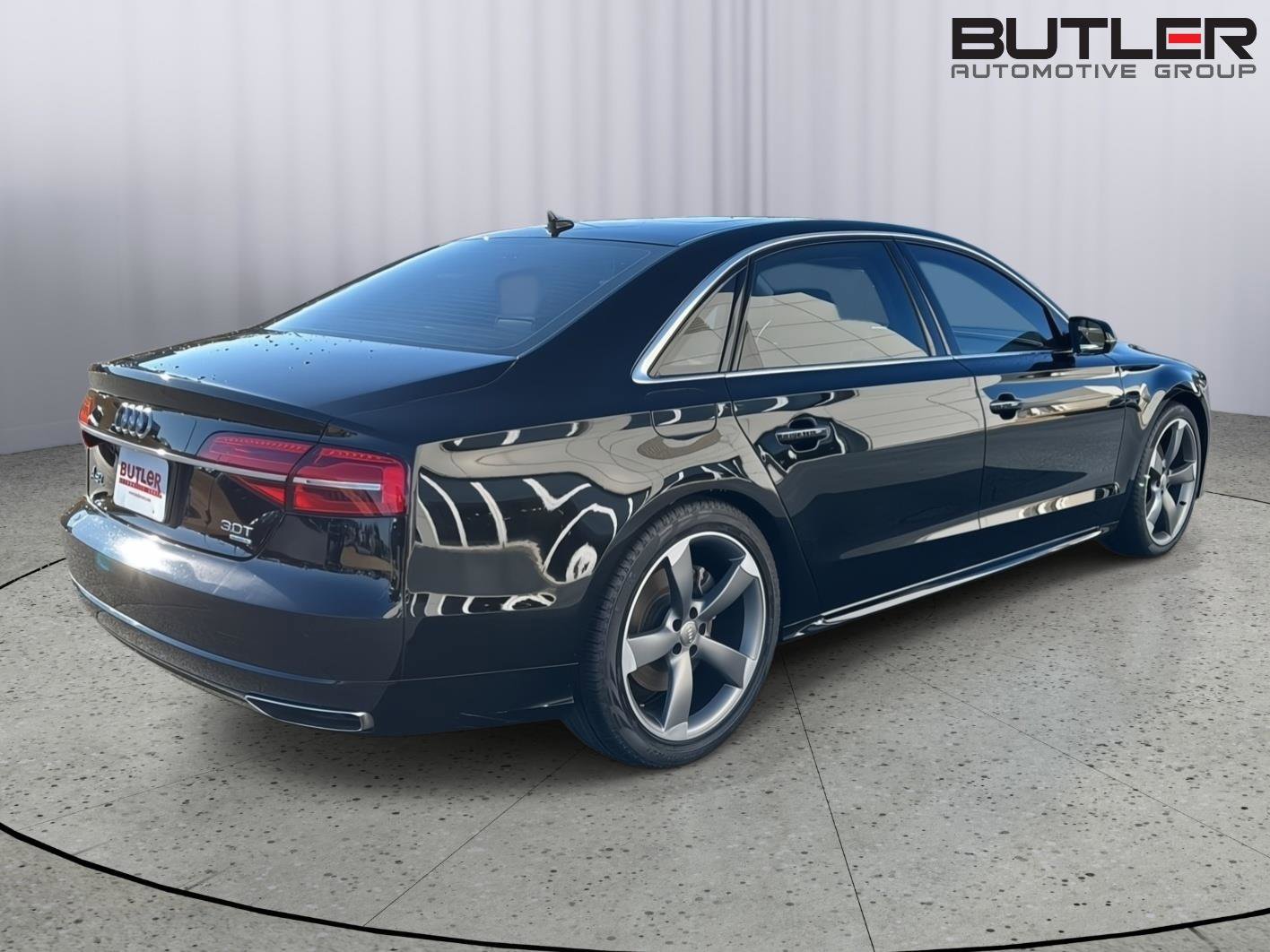 Used 2018 Audi A8 L 3.0T w/ Executive Package image 5