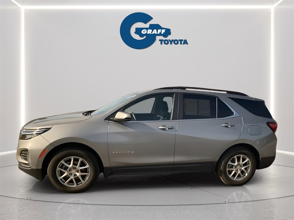Used 2024 Chevrolet Equinox LT image 3