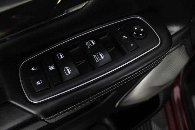 Used 2020 RAM 1500 Limited image 18