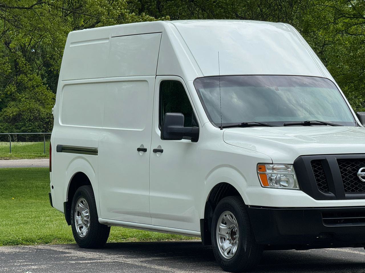Used 2014 Nissan NV 2500 SV w/ Side & Curtain Airbag Package RWD image 19