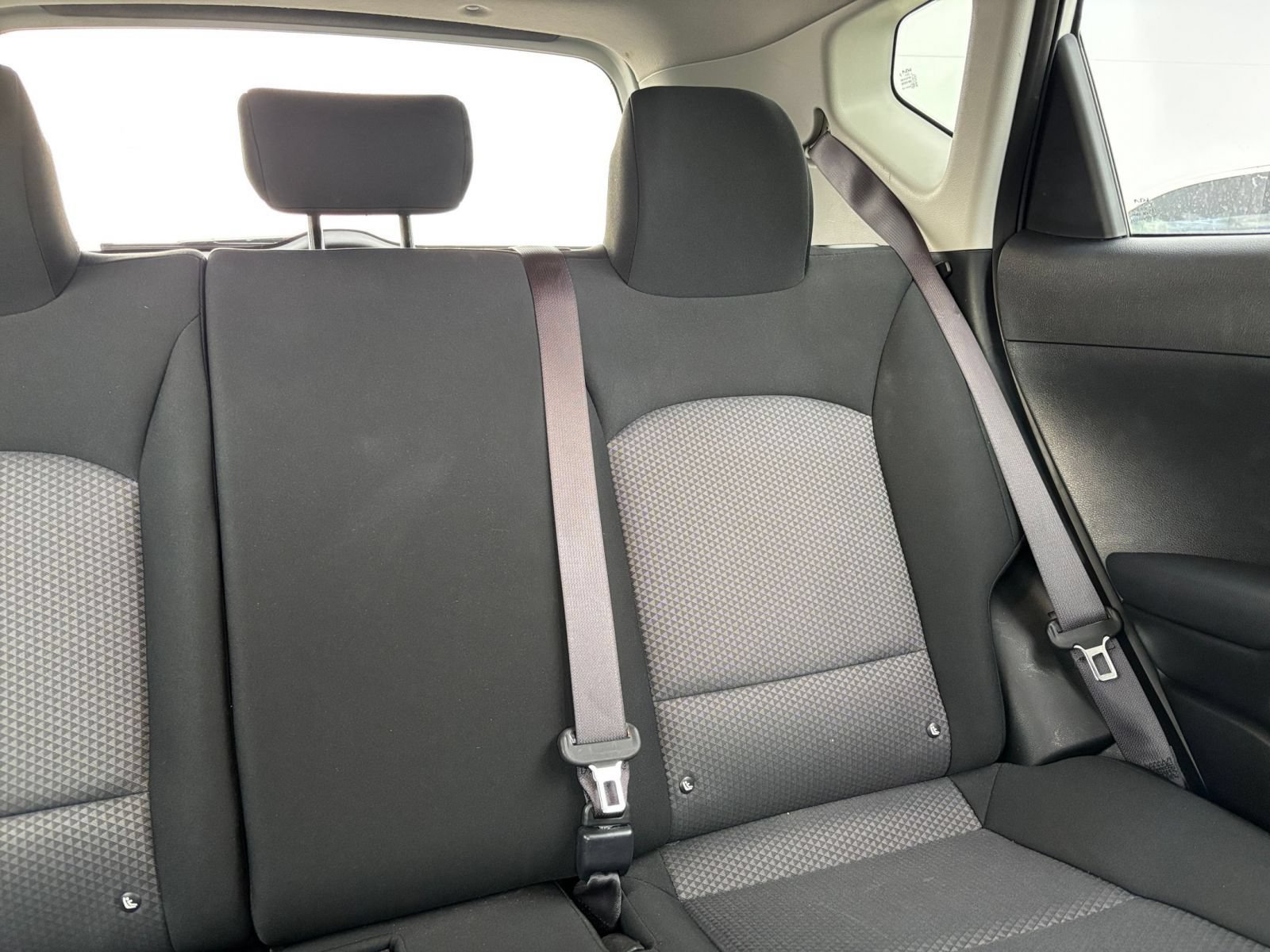 Used 2025 Kia Soul LX w/ LX Technology Package FWD image 34