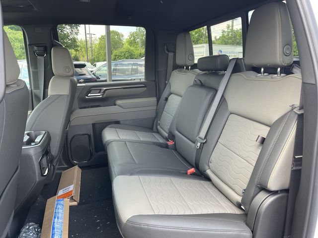 New 2026 Chevrolet Silverado 2500 ZR2 w/ LPO, Dark Essentials Package AWD/4WD image 22