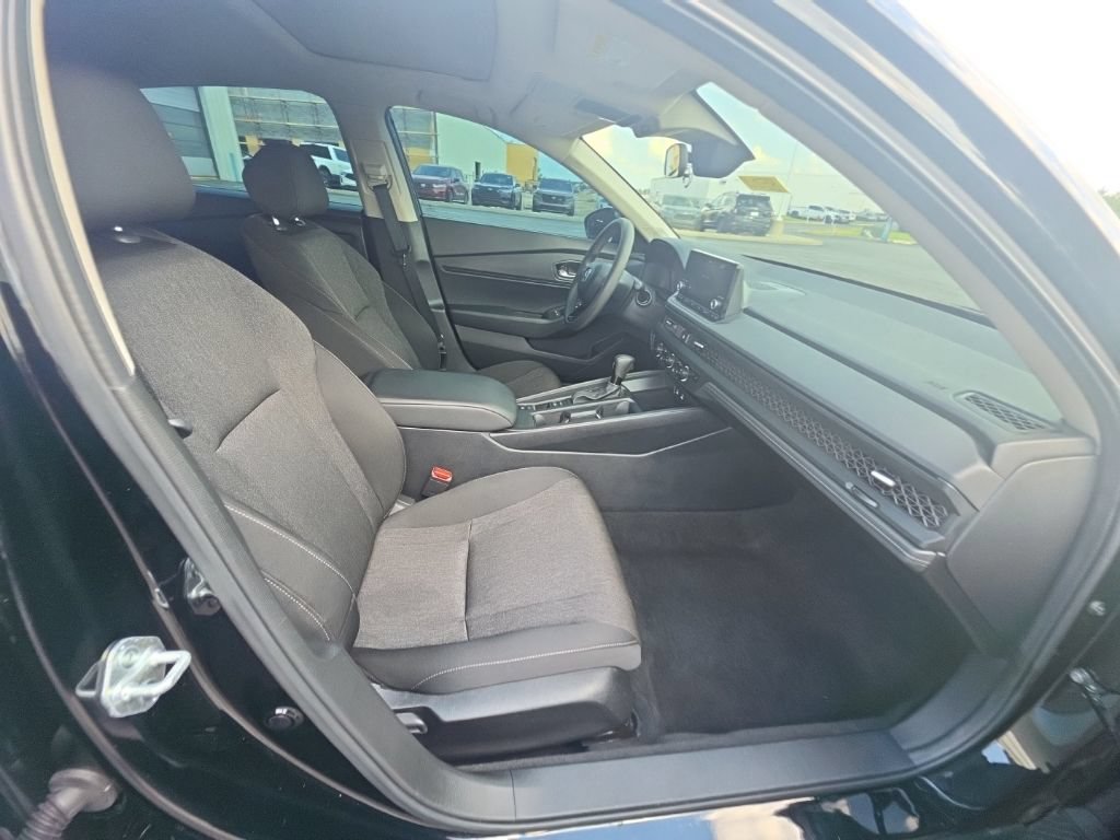 Used 2025 Honda Accord SE image 31