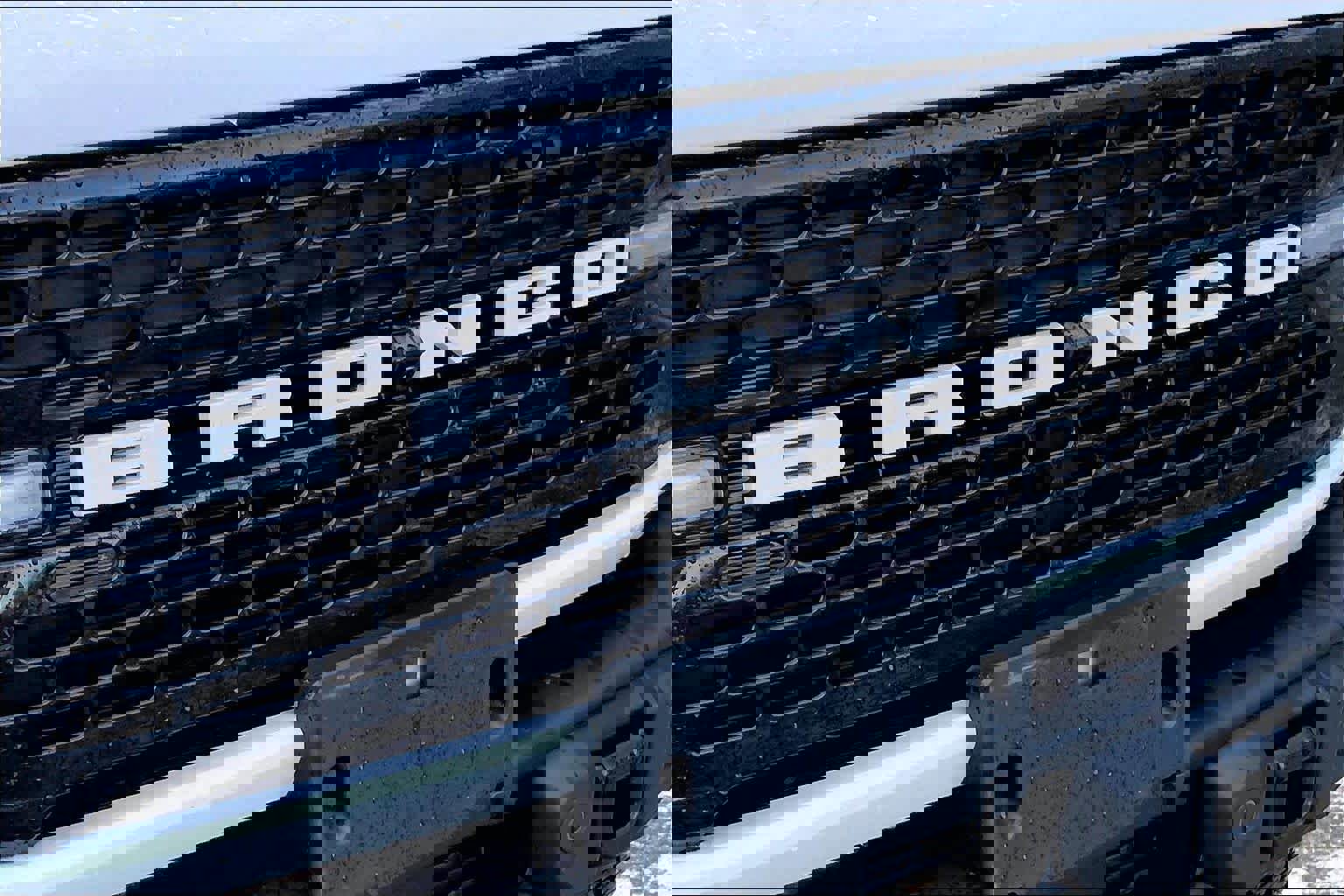 Used 2023 Ford Bronco Wildtrak image 29