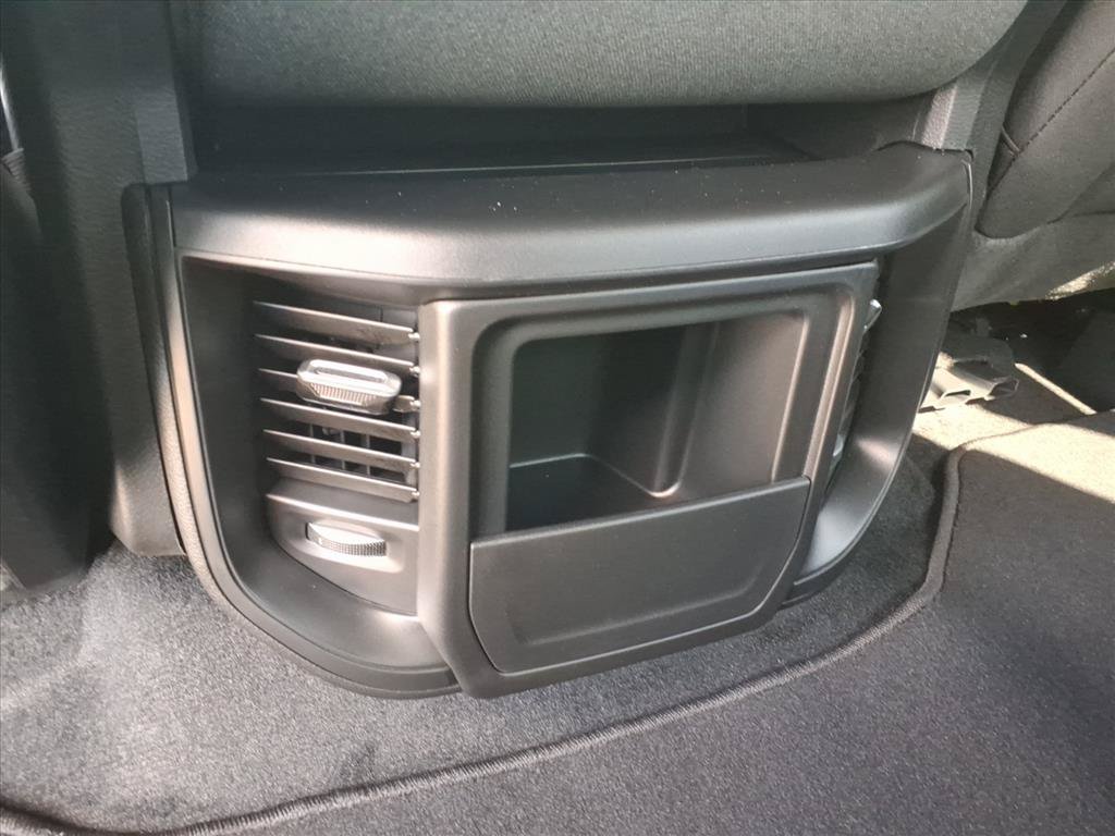 New 2026 RAM 1500 Tradesman AWD/4WD image 16