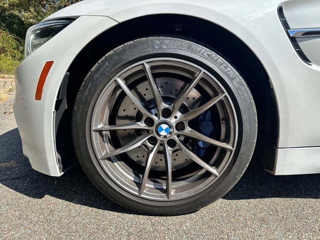 Used 2020 BMW M4 Base image 12