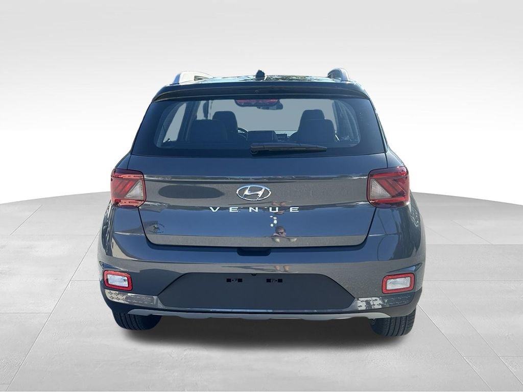New 2026 Hyundai Venue SEL FWD image 6