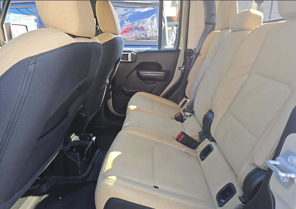 Used 2020 Jeep Gladiator Sport w/ Quick Order Package 24S image 8