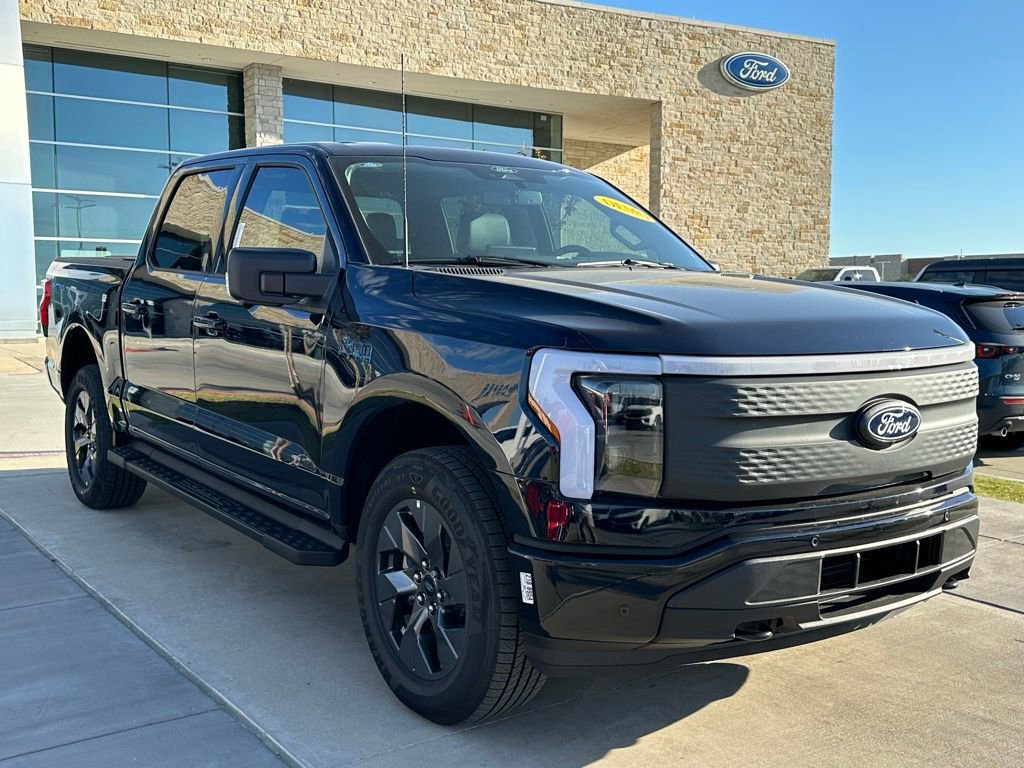 New 2025 Ford F150 Lightning Flash image 44