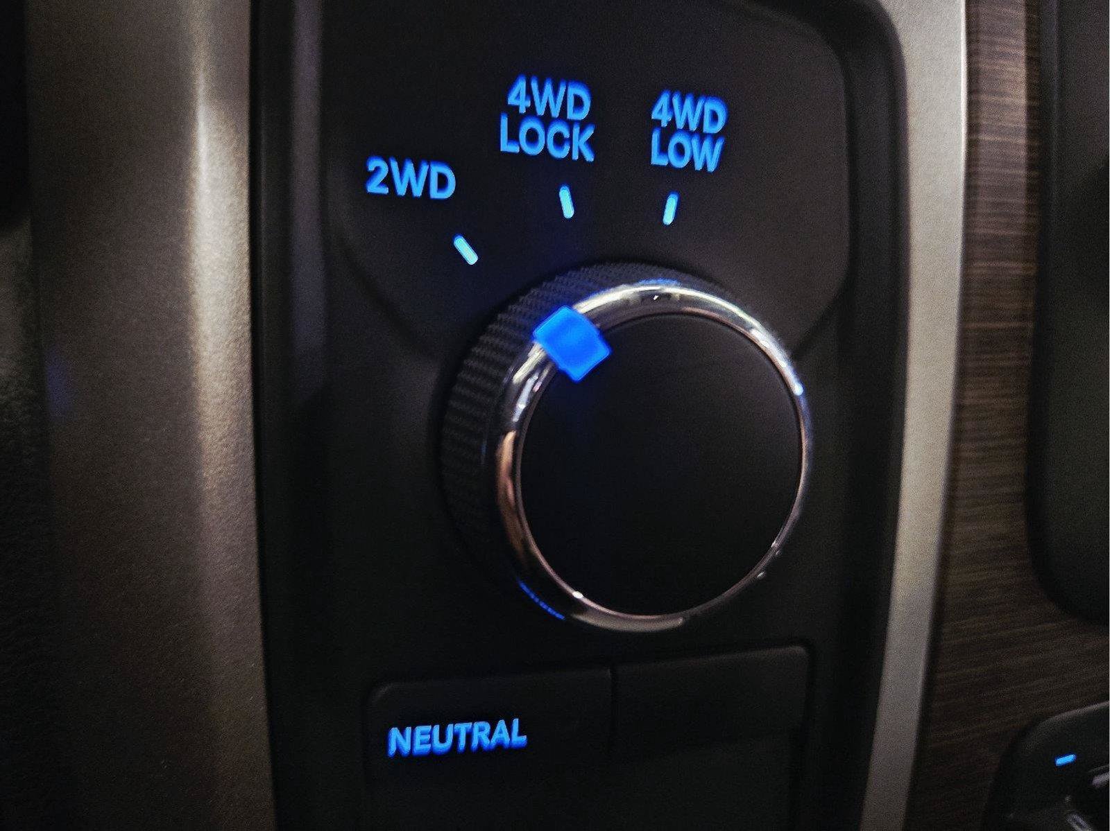 Used 2014 RAM 3500 Laramie AWD/4WD image 24