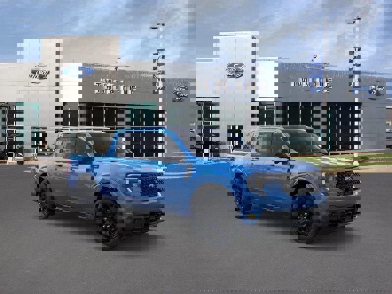 New 2026 Ford Maverick Lariat w/ Black Appearance Package image 7