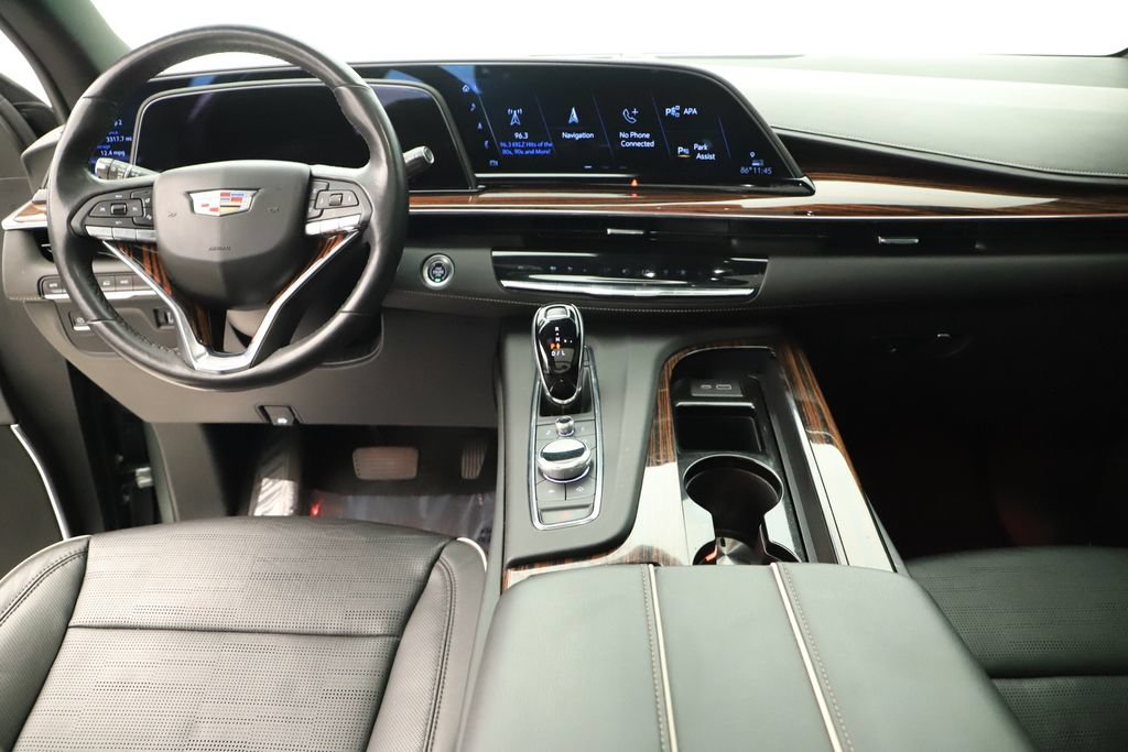 Used 2023 Cadillac Escalade ESV Premium Luxury AWD/4WD image 19