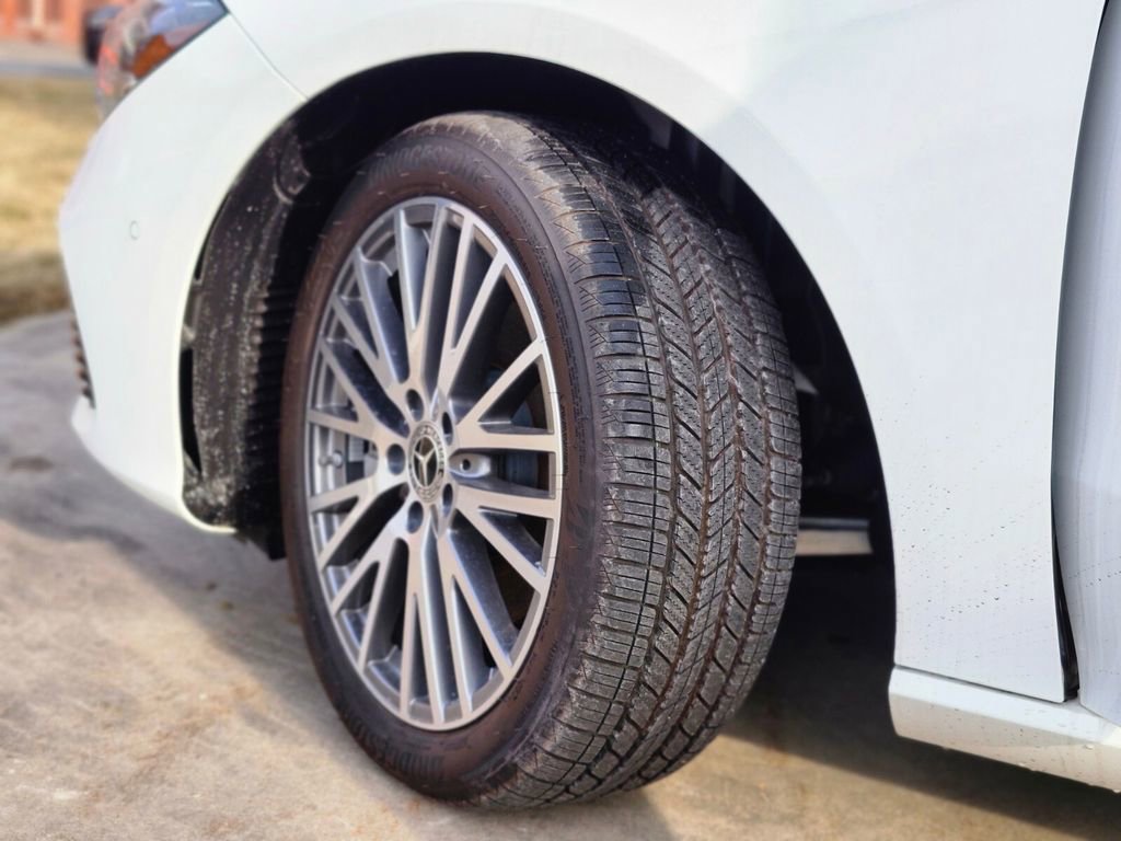 New 2025 Mercedes-Benz CLA 250 4MATIC image 33