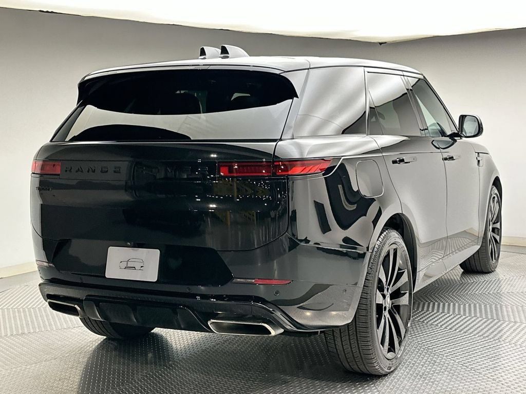 Certified 2025 Land Rover Range Rover Sport Dynamic SE AWD/4WD image 13