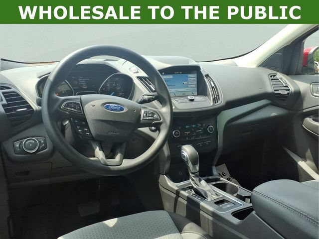 Used 2019 Ford Escape SE FWD image 9