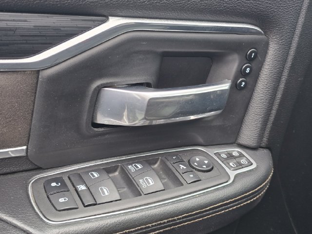 Used 2023 RAM 2500 Laramie AWD/4WD image 44