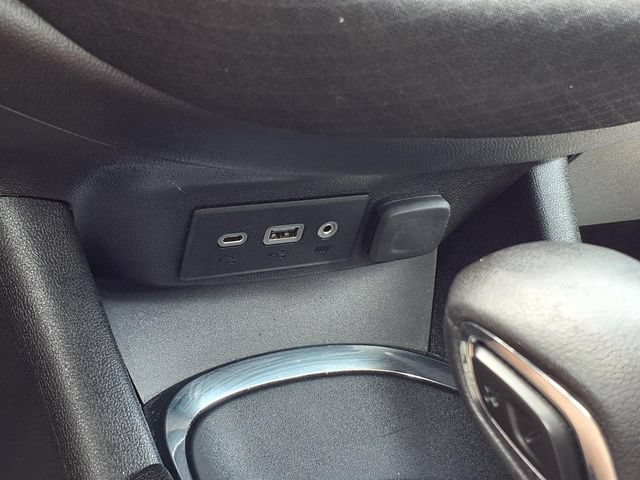 Used 2024 Chevrolet Malibu LT FWD image 13