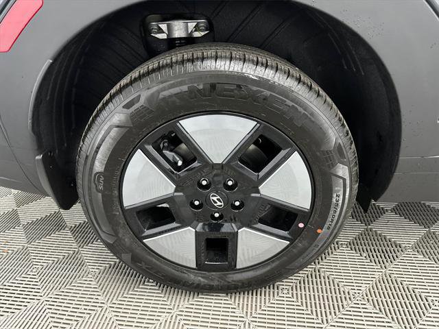 New 2026 Hyundai Santa Fe SE image 18