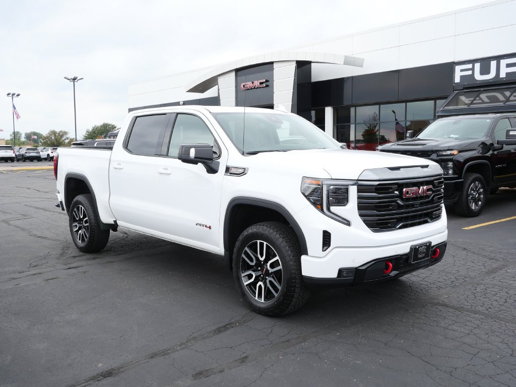 Certified 2024 GMC Sierra 1500 AT4 w/ AT4 Preferred Package AWD/4WD image 7