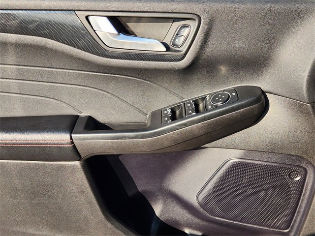 Used 2024 Ford Escape ST-Line image 24
