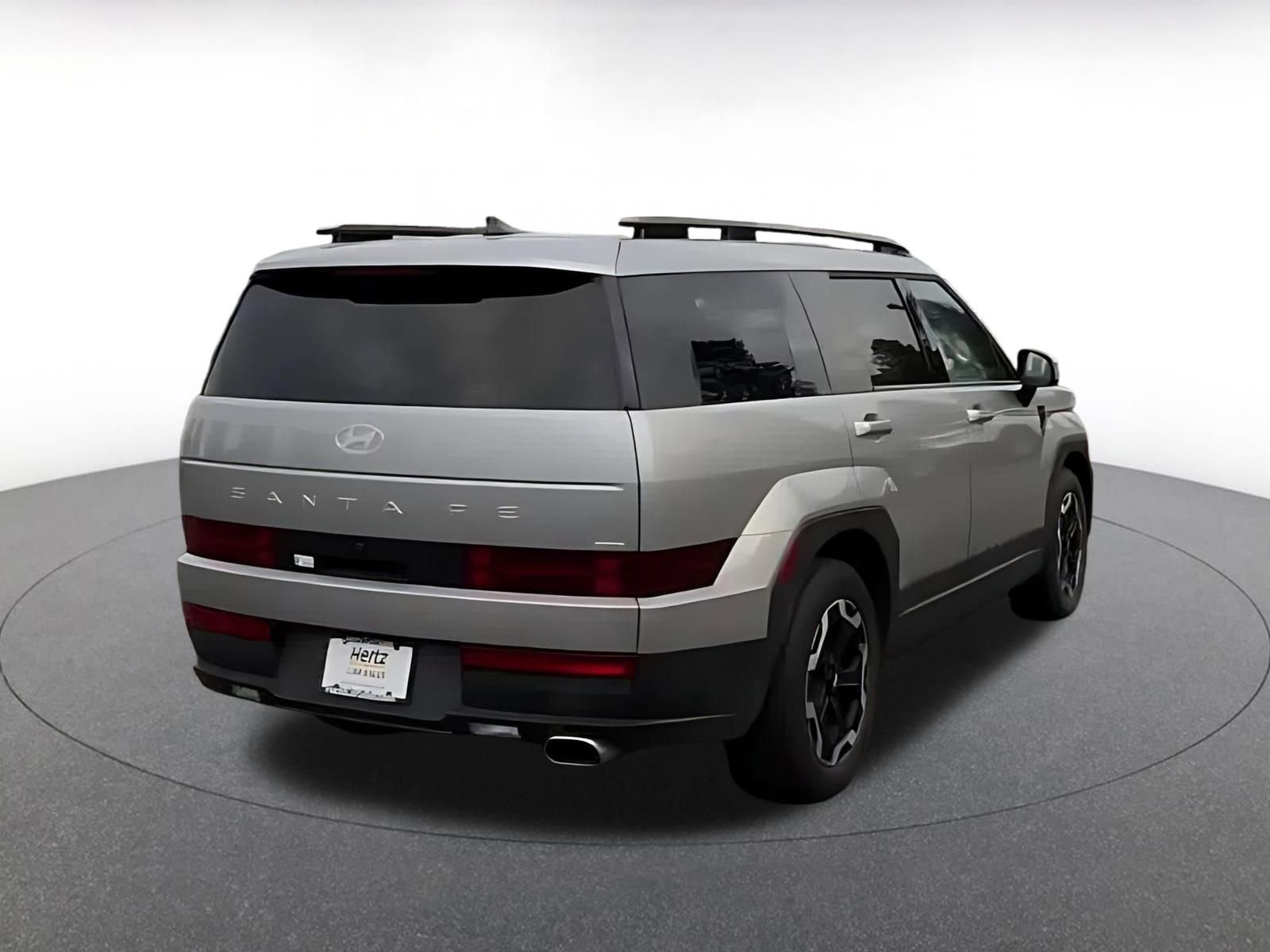 Used 2025 Hyundai Santa Fe SEL image 14