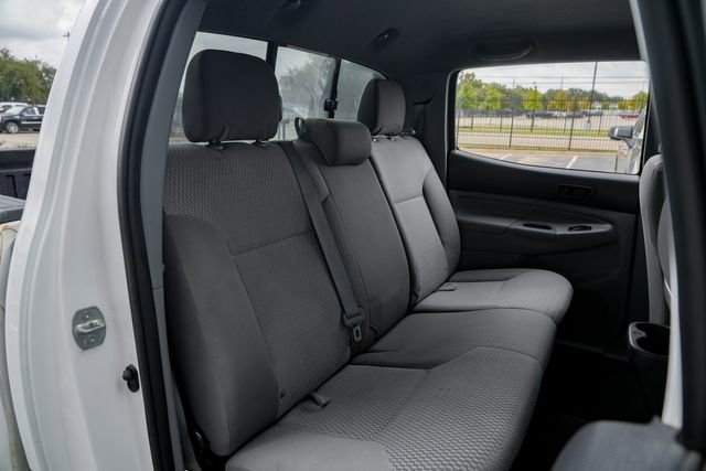 Used 2013 Toyota Tacoma PreRunner w/ SR5 Pkg image 38