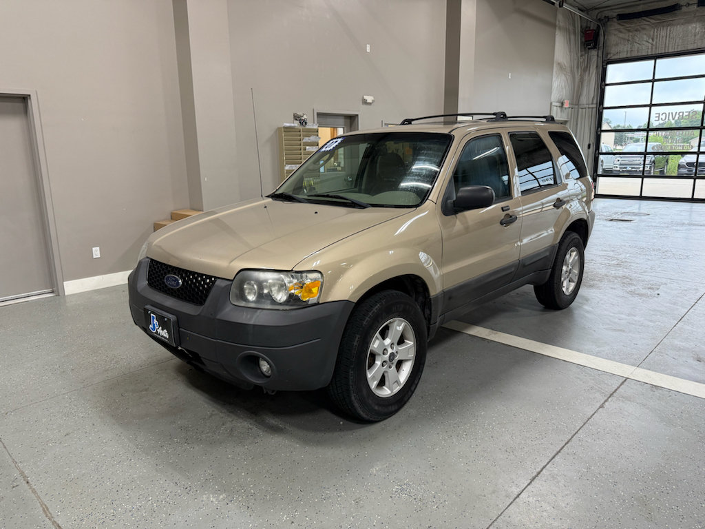 Used 2007 Ford Escape XLT AWD/4WD image 2