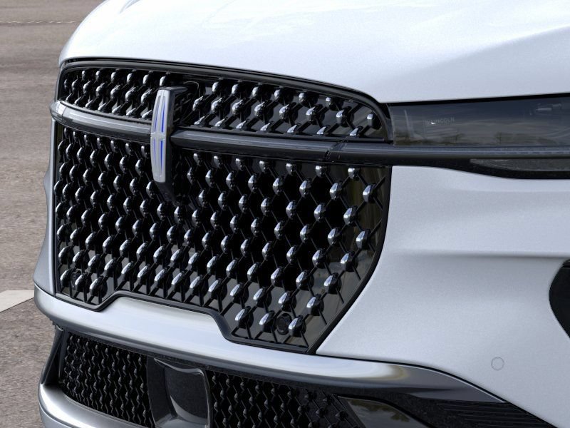 New 2026 Lincoln Nautilus Reserve AWD/4WD image 17