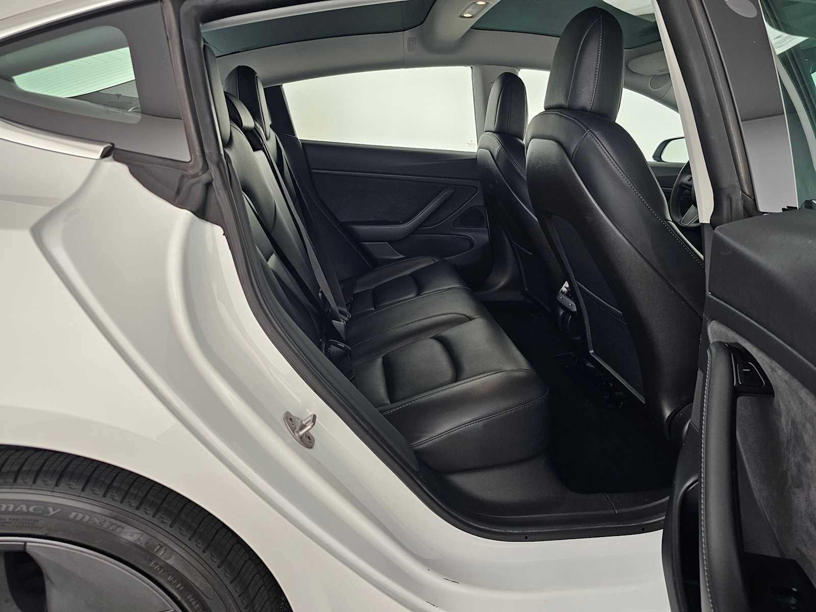 Used 2020 Tesla Model 3 Long Range image 12