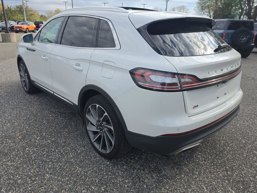 Used 2023 Lincoln Nautilus Reserve w/ Equipment Group 201A image 9