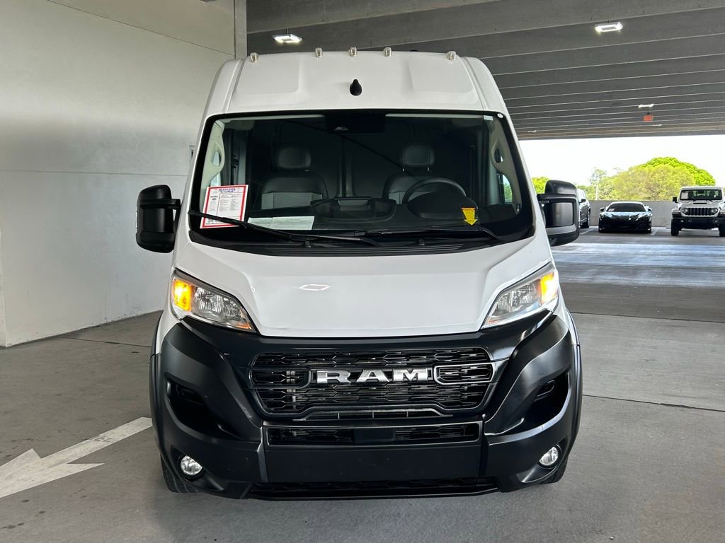 Used 2024 RAM ProMaster 2500 w/ Convenience Group image 8