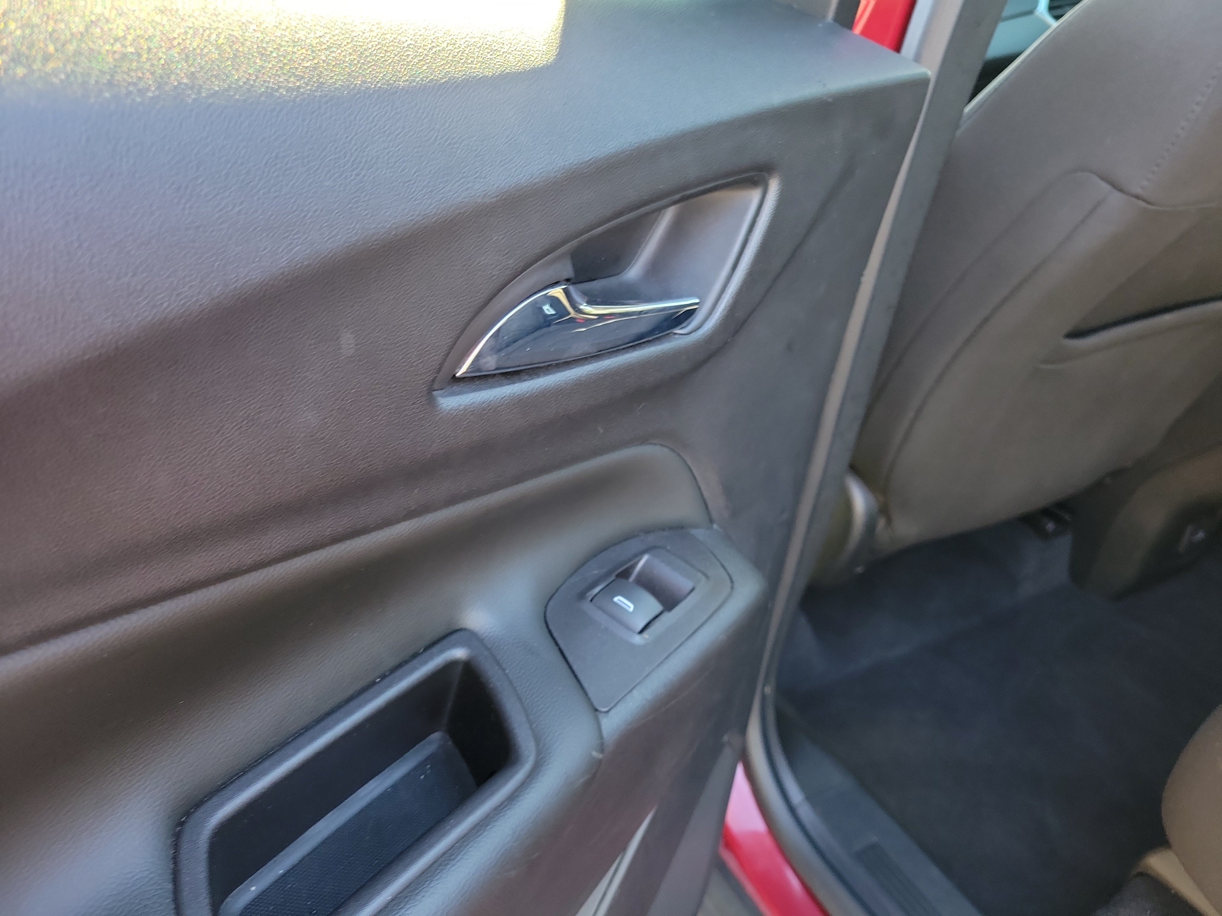 Used 2020 Chevrolet Equinox LT FWD image 13