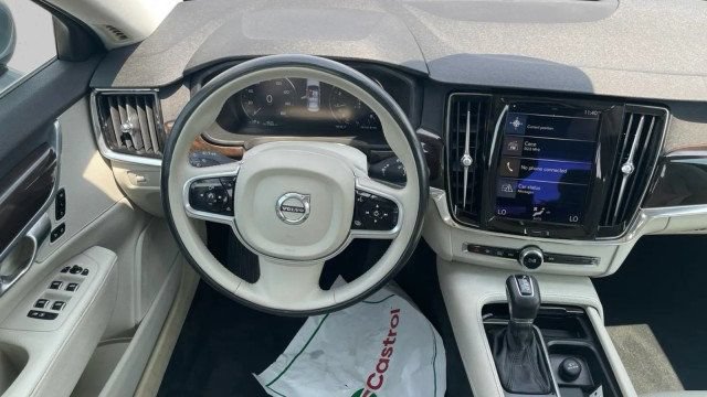 Used 2018 Volvo S90 T5 Momentum w/ Convenience Package AWD/4WD image 16