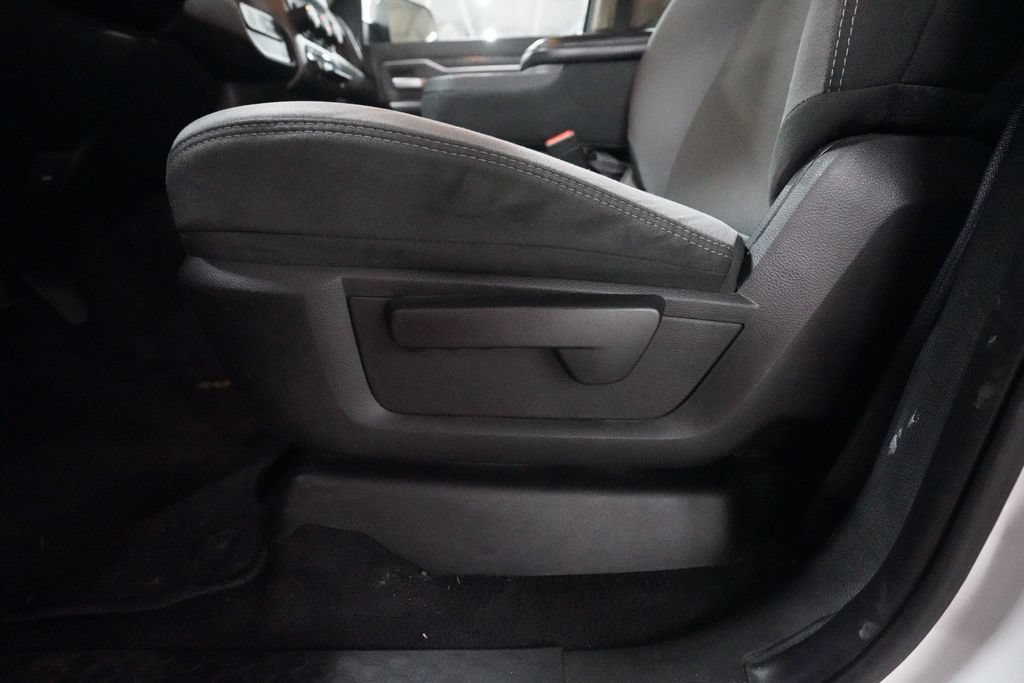 Used 2020 RAM 3500 Big Horn AWD/4WD image 29