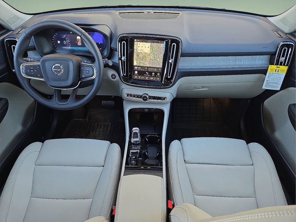 New 2026 Volvo XC40 B5 Plus w/ Protection Package Premier AWD/4WD image 16