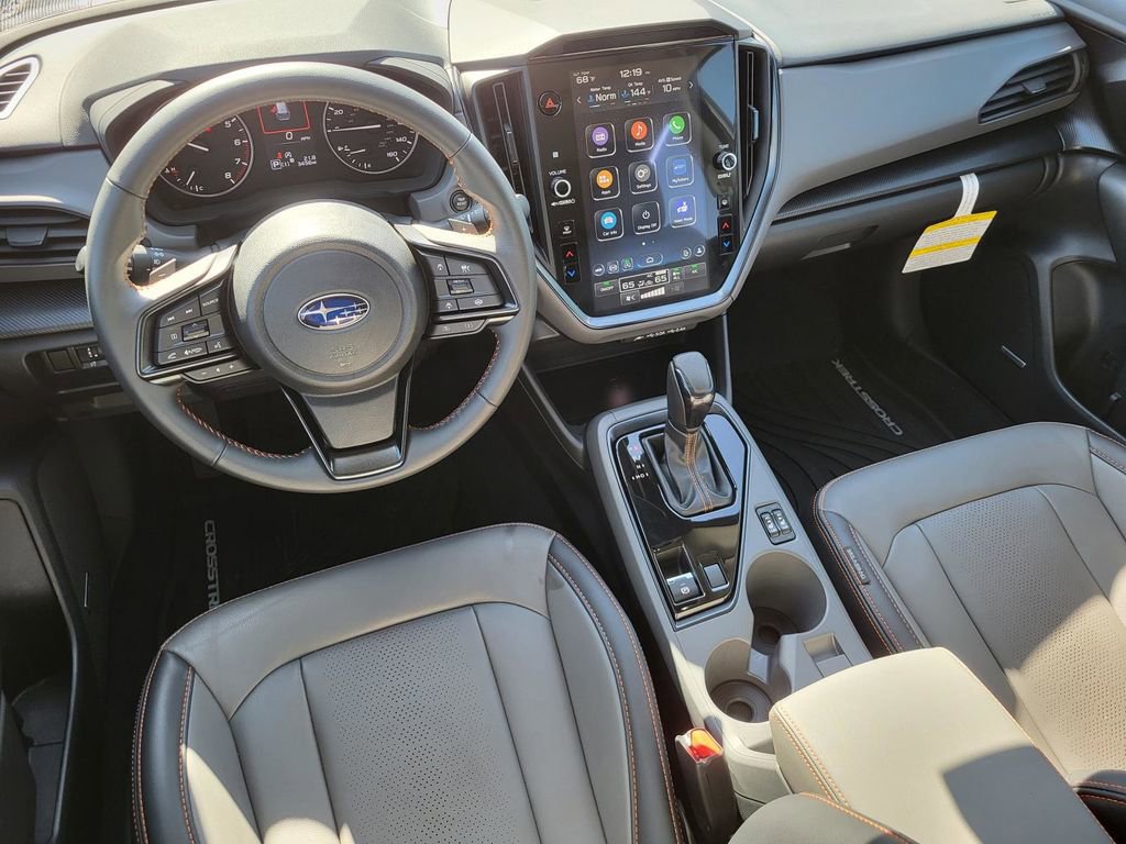 Certified 2025 Subaru Crosstrek 2.5i Limited w/ Crosstrek Mirror Package image 16
