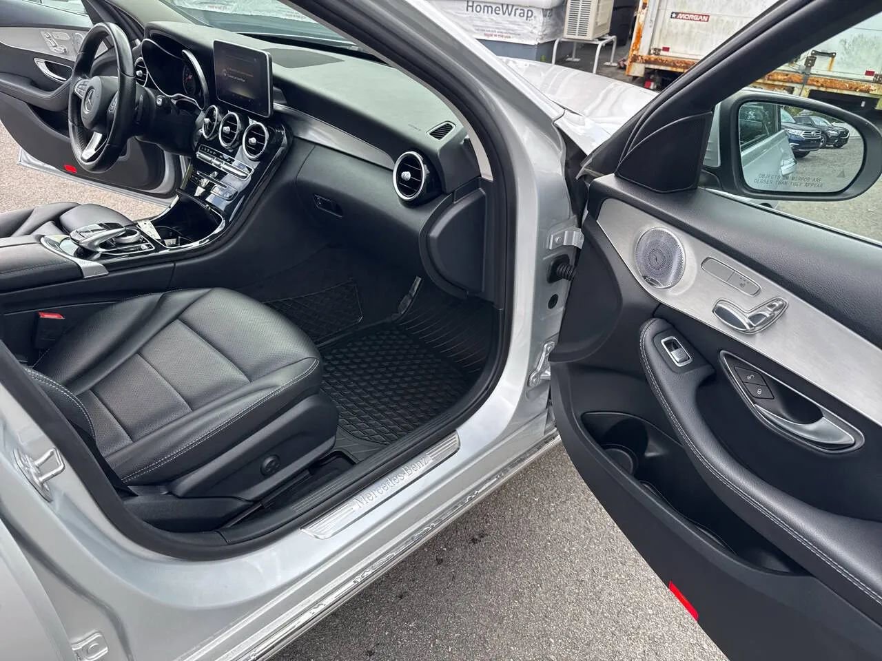 Used 2016 Mercedes-Benz C 300 4MATIC Sedan image 26