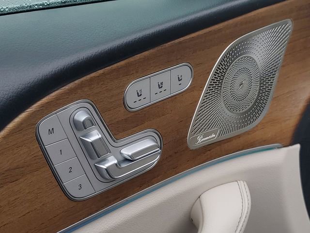 Used 2022 Mercedes-Benz GLE 350 4MATIC image 11