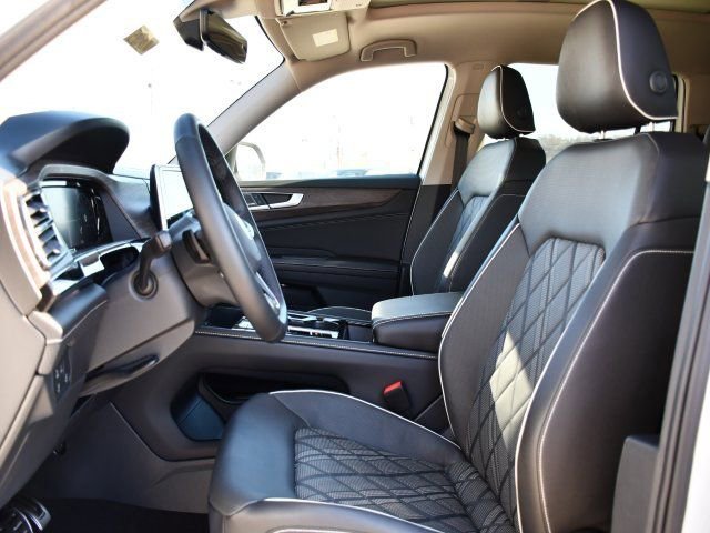 New 2026 Volkswagen Atlas SEL Premium R-Line image 15
